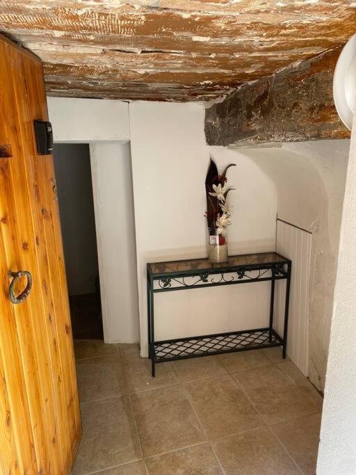 Charmante Petite Maison De Village Au Centre Correns